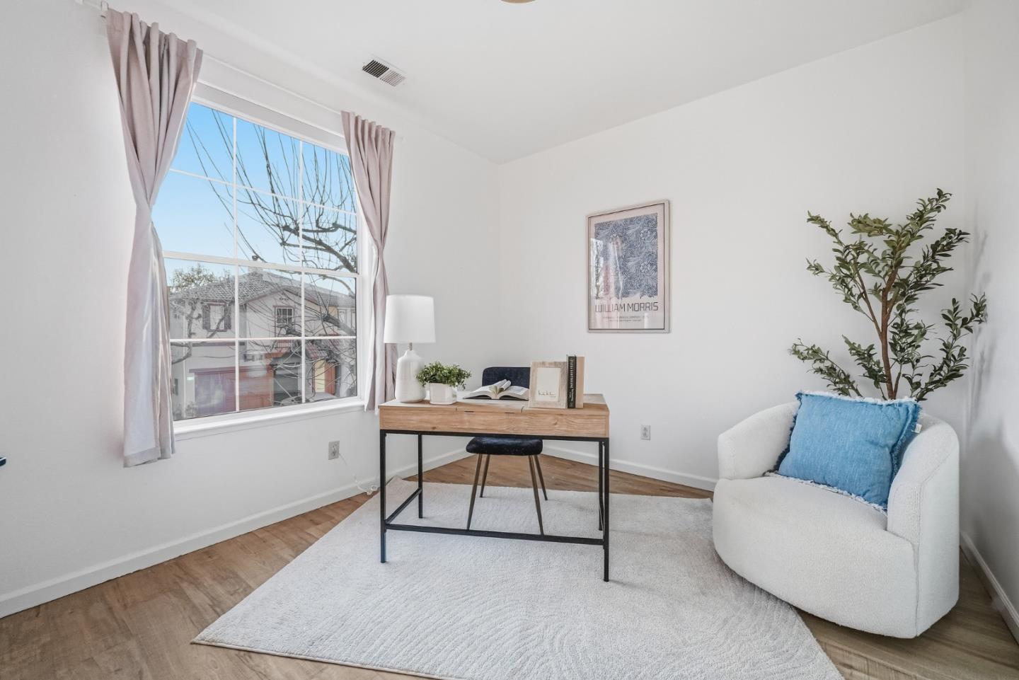 Detail Gallery Image 22 of 34 For 2764 Bungalow Ct, San Jose,  CA 95125 - 4 Beds | 2/1 Baths