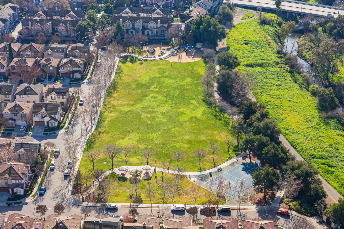 Detail Gallery Image 35 of 42 For 2764 Bungalow Ct, San Jose,  CA 95125 - 4 Beds | 2/1 Baths