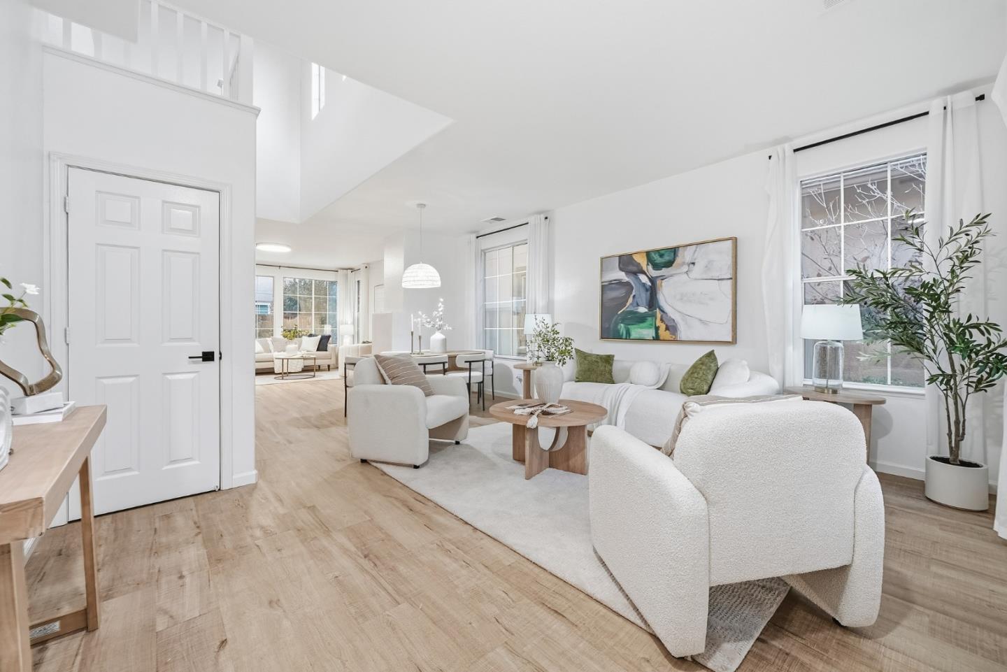 Detail Gallery Image 6 of 34 For 2764 Bungalow Ct, San Jose,  CA 95125 - 4 Beds | 2/1 Baths