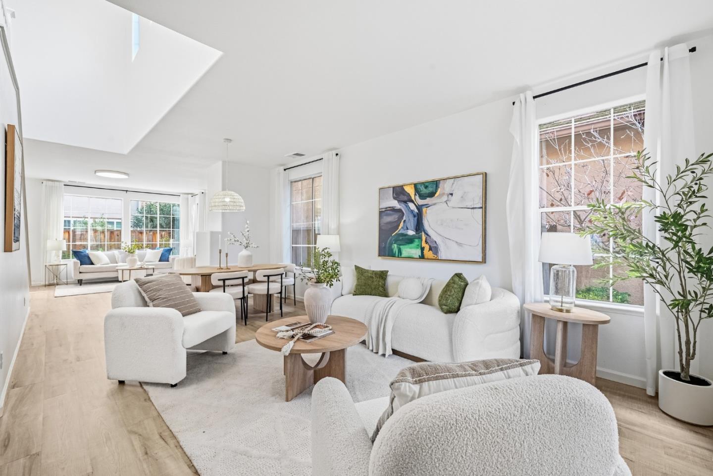 Detail Gallery Image 7 of 34 For 2764 Bungalow Ct, San Jose,  CA 95125 - 4 Beds | 2/1 Baths