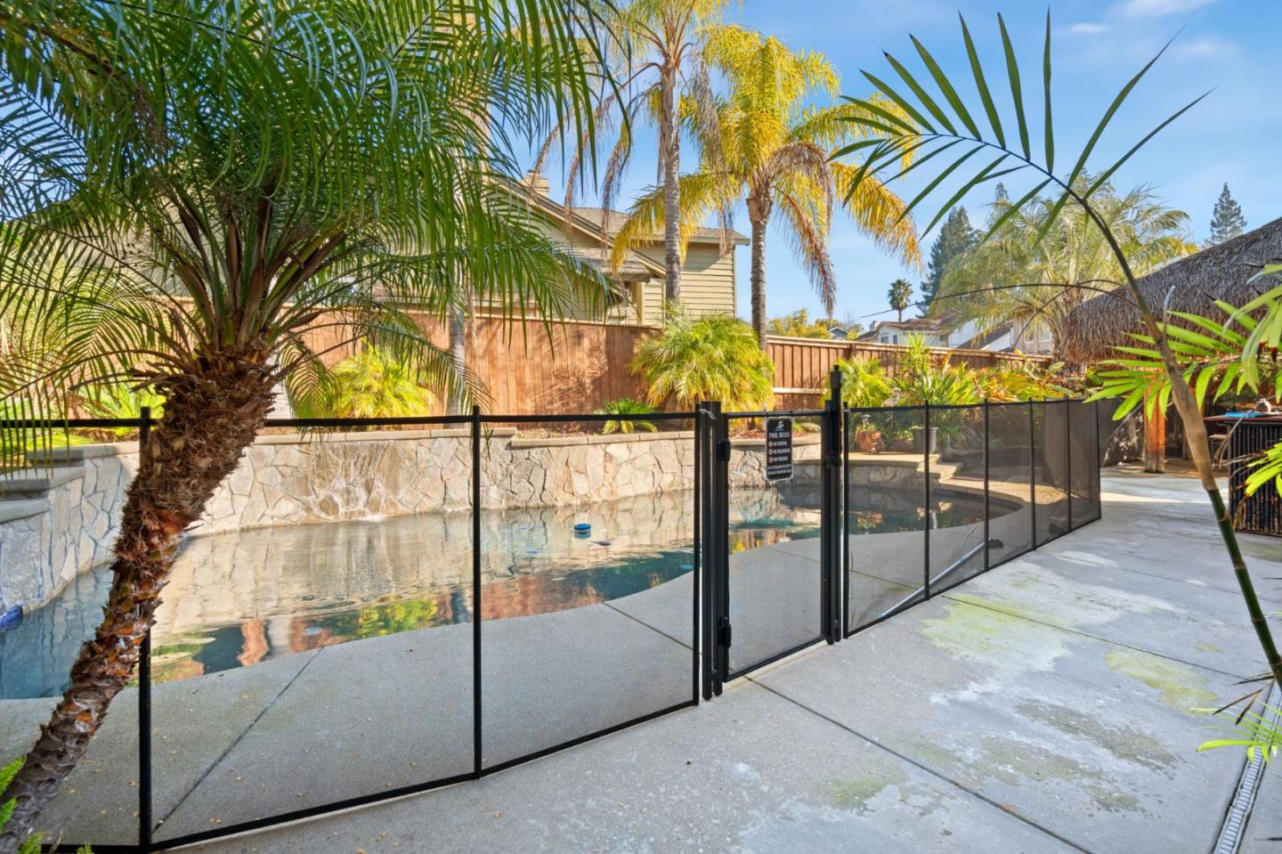 Detail Gallery Image 24 of 30 For 3335 Sandalwood Rd, Rocklin,  CA 95765 - 4 Beds | 2/1 Baths