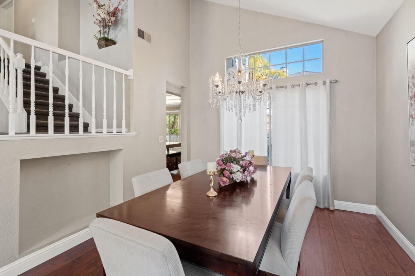 Detail Gallery Image 7 of 30 For 3335 Sandalwood Rd, Rocklin,  CA 95765 - 4 Beds | 2/1 Baths