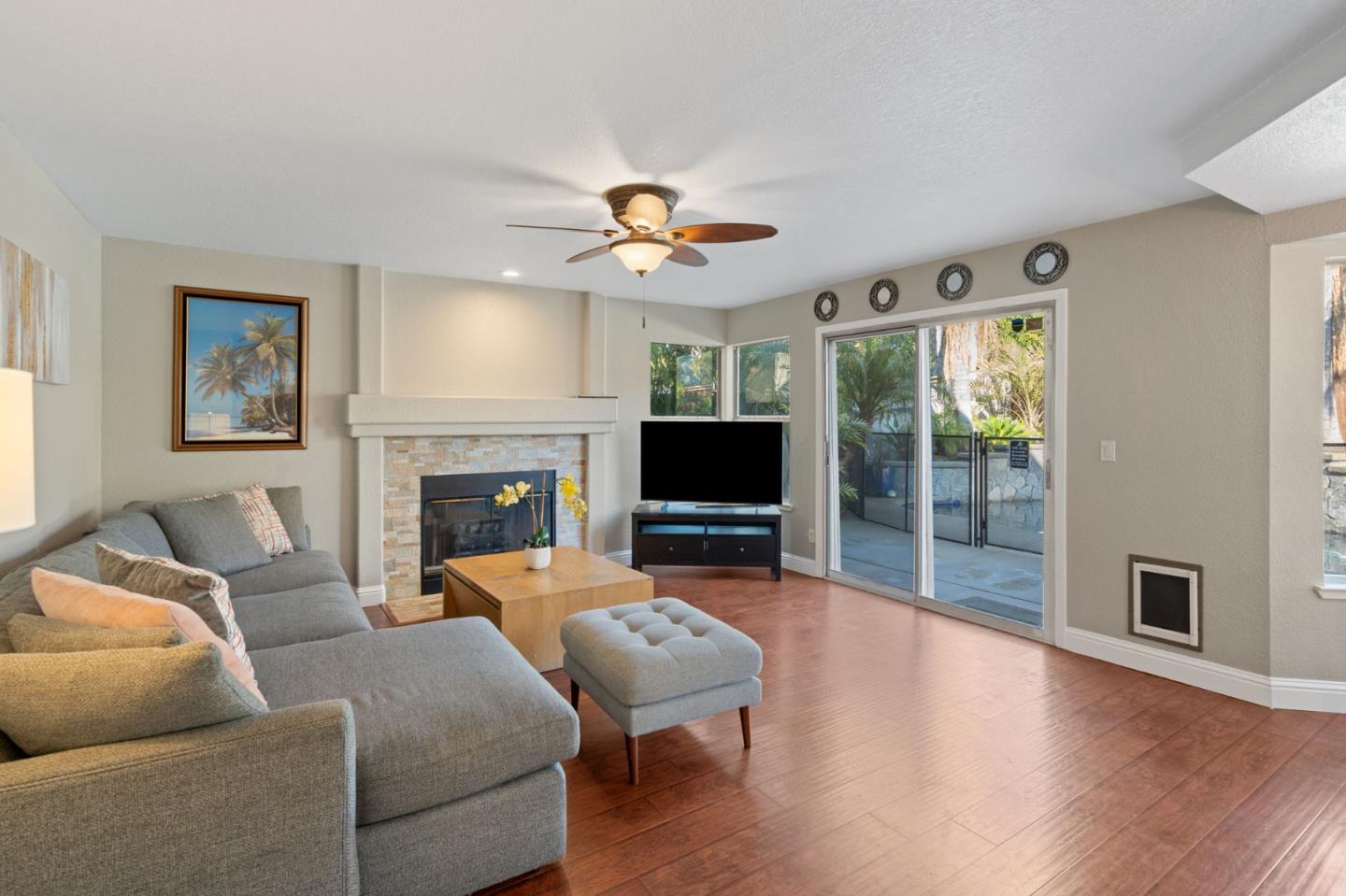 Detail Gallery Image 8 of 30 For 3335 Sandalwood Rd, Rocklin,  CA 95765 - 4 Beds | 2/1 Baths