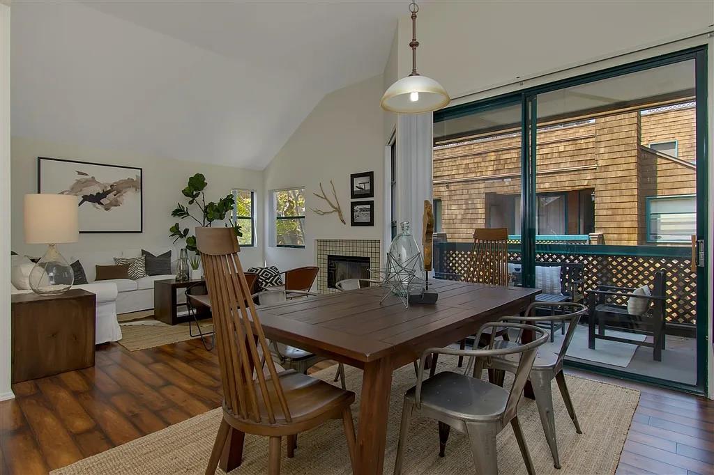 Detail Gallery Image 5 of 14 For 4435 Nobel Dr, San Diego,  CA 92122 - 2 Beds | 2 Baths