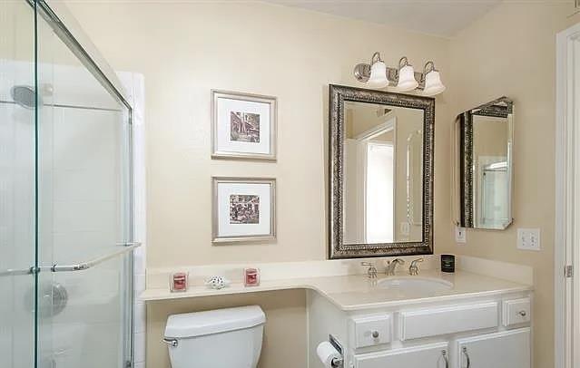 Detail Gallery Image 4 of 14 For 4225 Porte De Palmas, San Diego,  CA 92122 - 2 Beds | 1 Baths