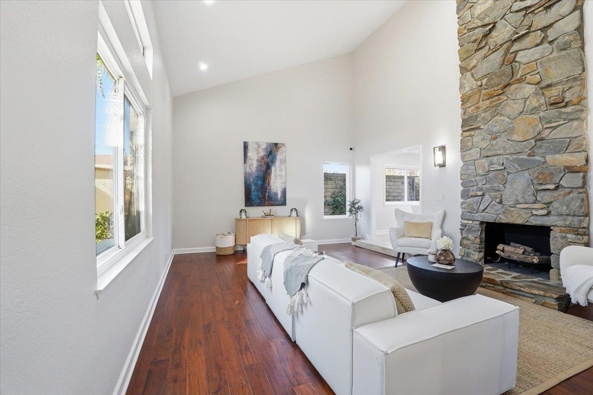 Detail Gallery Image 10 of 42 For 18874 Mount Cimarron St, Fountain Valley,  CA 92708 - 4 Beds | 3 Baths