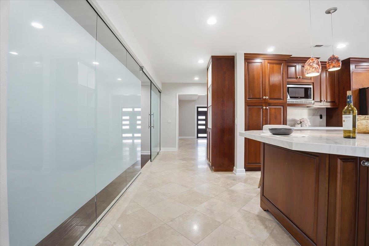 Detail Gallery Image 21 of 42 For 18874 Mount Cimarron St, Fountain Valley,  CA 92708 - 4 Beds | 3 Baths