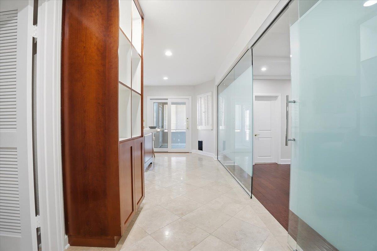 Detail Gallery Image 22 of 42 For 18874 Mount Cimarron St, Fountain Valley,  CA 92708 - 4 Beds | 3 Baths