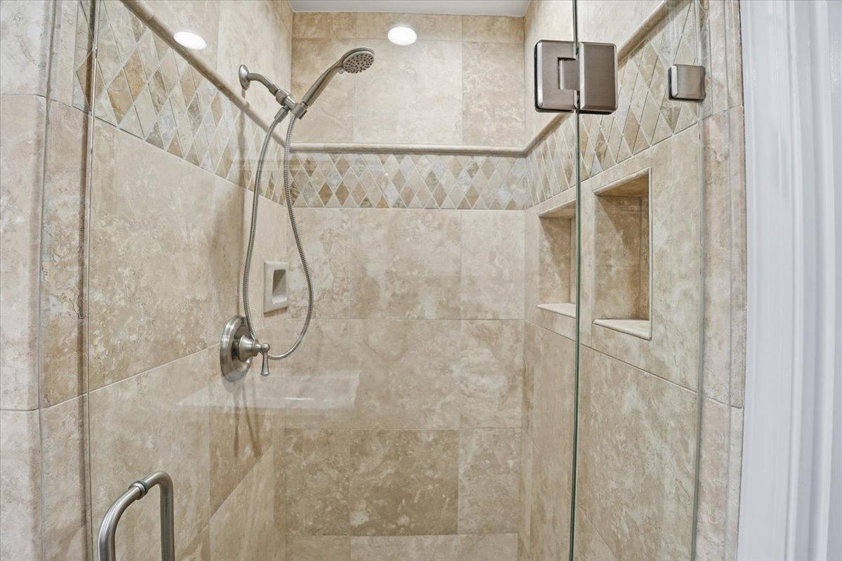 Detail Gallery Image 34 of 42 For 18874 Mount Cimarron St, Fountain Valley,  CA 92708 - 4 Beds | 3 Baths