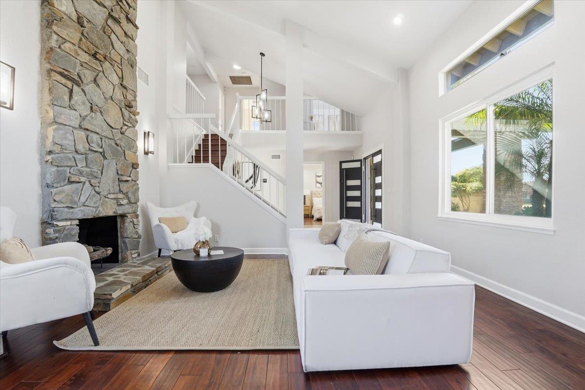 Detail Gallery Image 4 of 42 For 18874 Mount Cimarron St, Fountain Valley,  CA 92708 - 4 Beds | 3 Baths