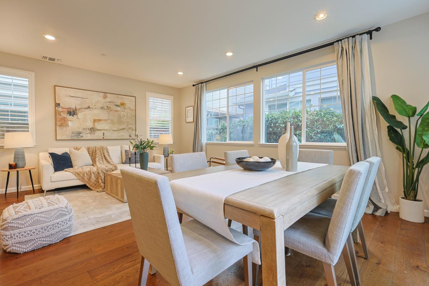 Detail Gallery Image 16 of 33 For 5331 Cowboy Ct, Fremont,  CA 94555 - 4 Beds | 2/1 Baths