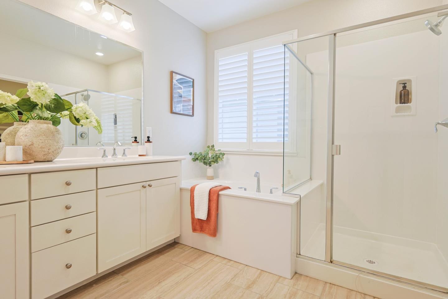 Detail Gallery Image 26 of 33 For 5331 Cowboy Ct, Fremont,  CA 94555 - 4 Beds | 2/1 Baths