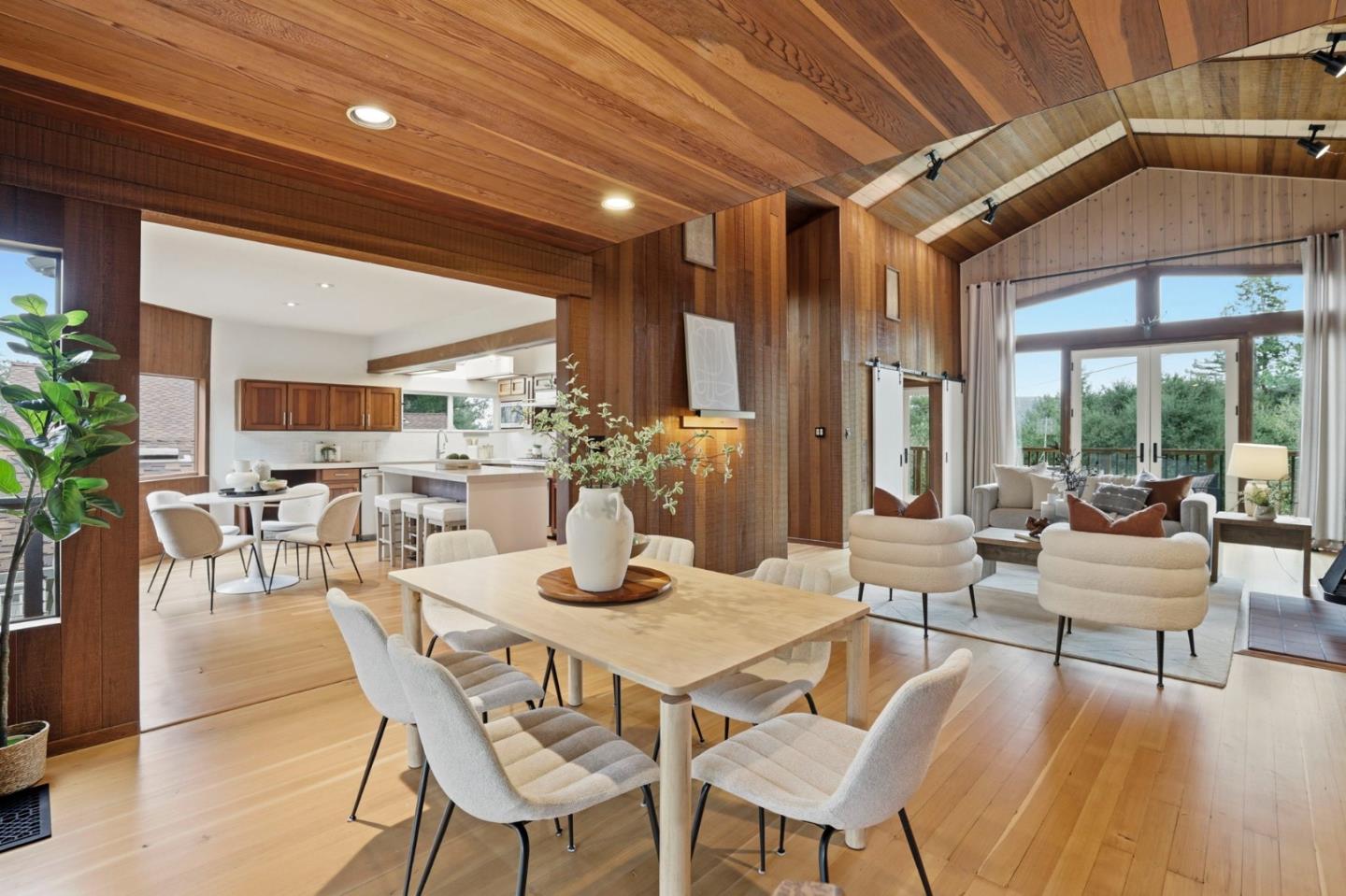 Detail Gallery Image 30 of 42 For 16 Tynan Way, Portola Valley,  CA 94028 - 3 Beds | 2 Baths