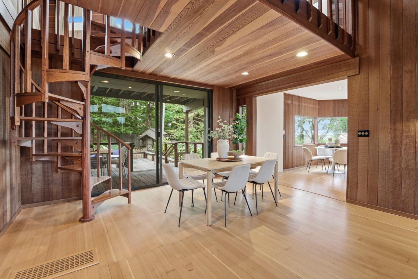 Detail Gallery Image 31 of 42 For 16 Tynan Way, Portola Valley,  CA 94028 - 3 Beds | 2 Baths