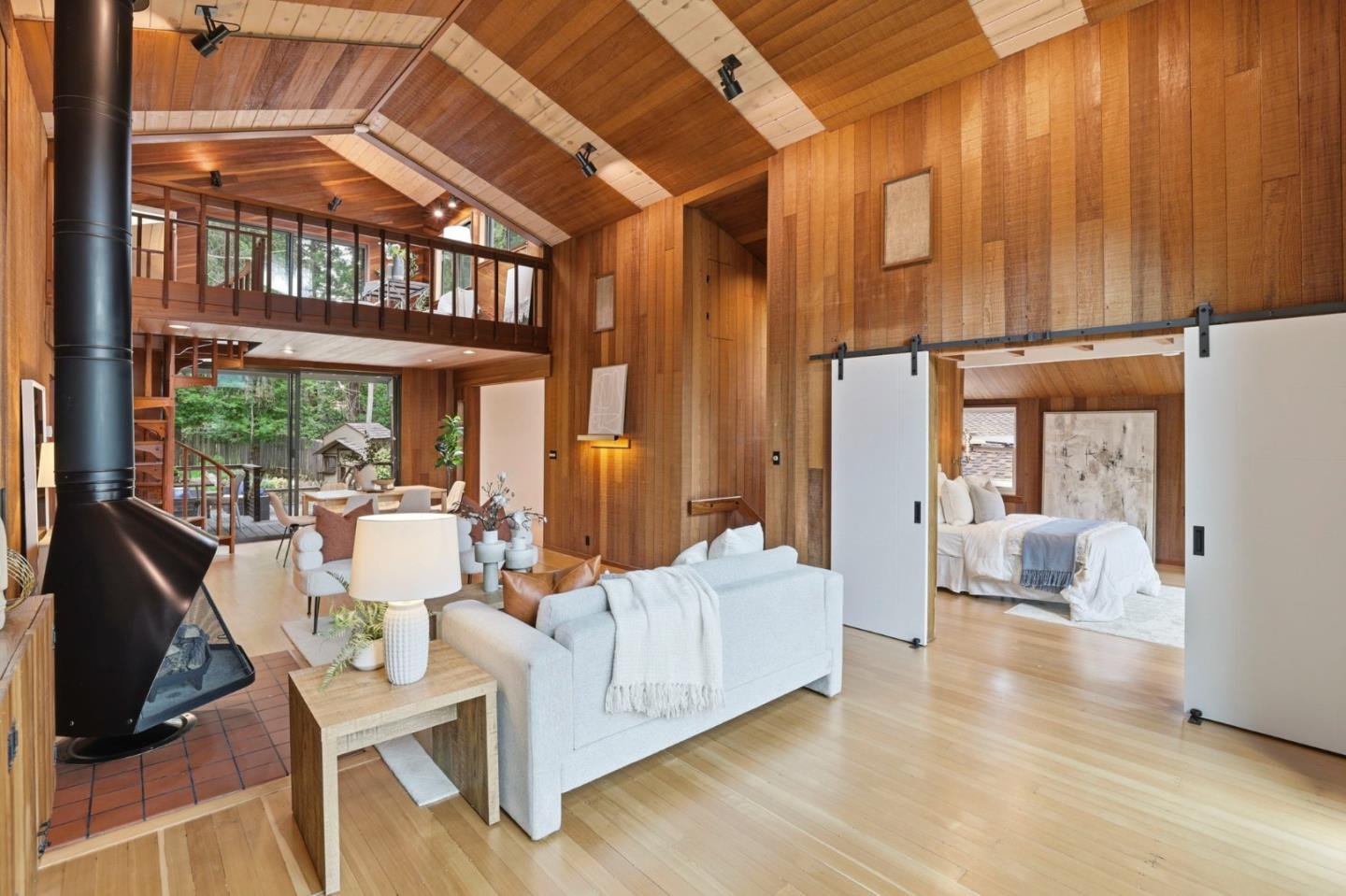 Detail Gallery Image 34 of 42 For 16 Tynan Way, Portola Valley,  CA 94028 - 3 Beds | 2 Baths