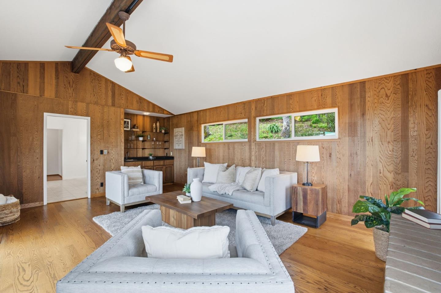 Detail Gallery Image 20 of 61 For 27769 Edgerton Rd, Los Altos Hills,  CA 94022 - 5 Beds | 3/1 Baths