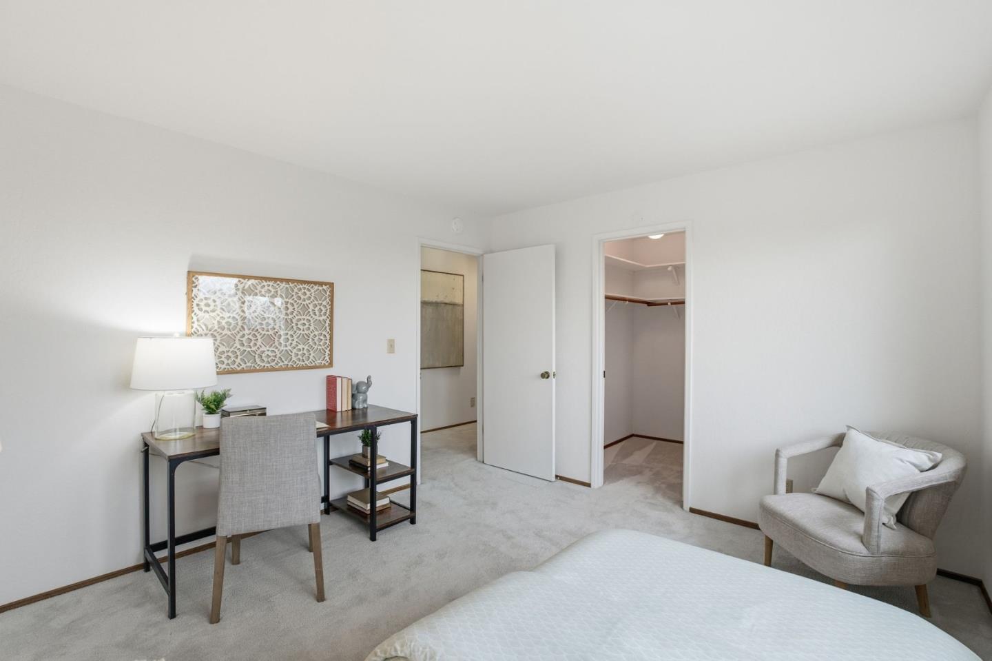 Detail Gallery Image 27 of 61 For 27769 Edgerton Rd, Los Altos Hills,  CA 94022 - 5 Beds | 3/1 Baths