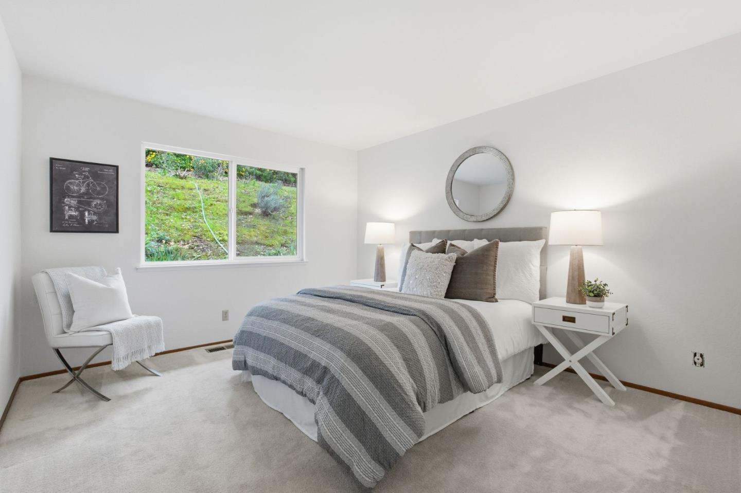 Detail Gallery Image 28 of 61 For 27769 Edgerton Rd, Los Altos Hills,  CA 94022 - 5 Beds | 3/1 Baths