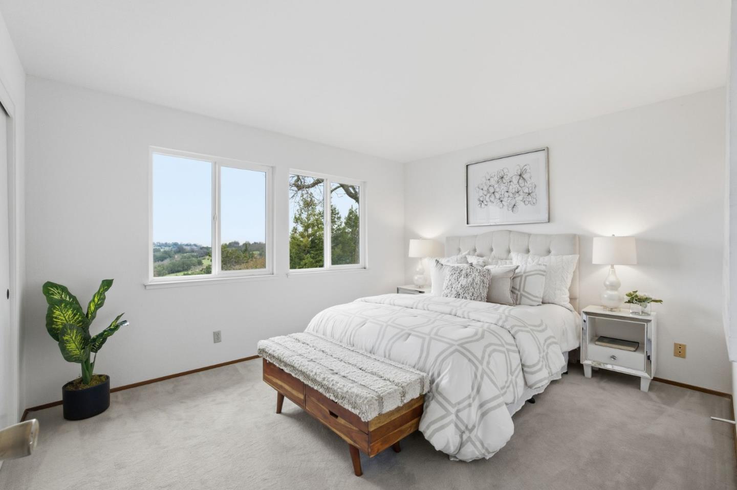 Detail Gallery Image 30 of 61 For 27769 Edgerton Rd, Los Altos Hills,  CA 94022 - 5 Beds | 3/1 Baths