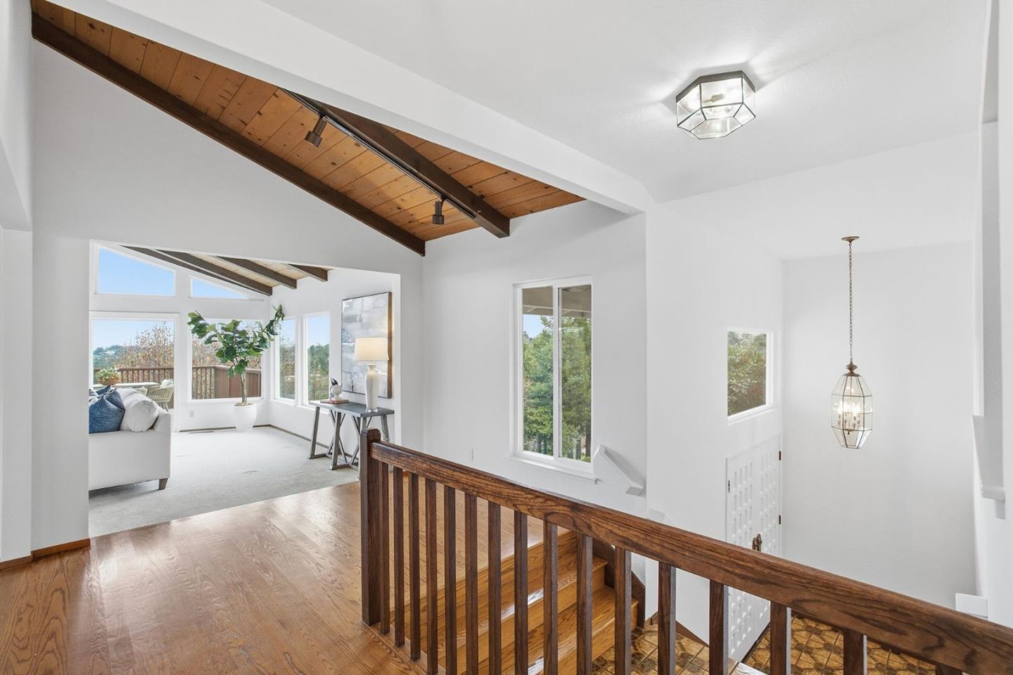 Detail Gallery Image 7 of 61 For 27769 Edgerton Rd, Los Altos Hills,  CA 94022 - 5 Beds | 3/1 Baths