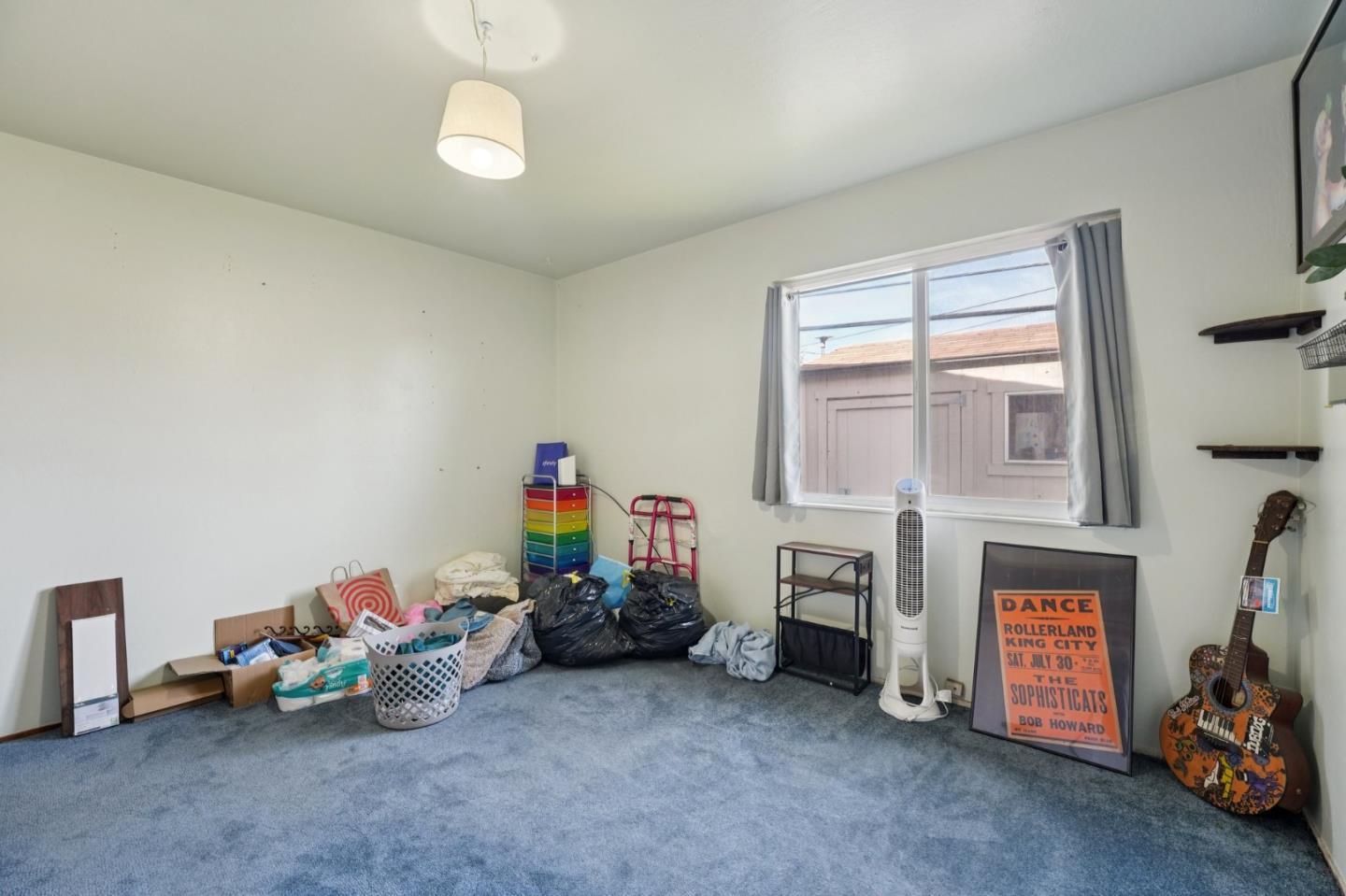 Detail Gallery Image 15 of 28 For 559 E Alvin Dr, Salinas,  CA 93906 - 3 Beds | 2 Baths