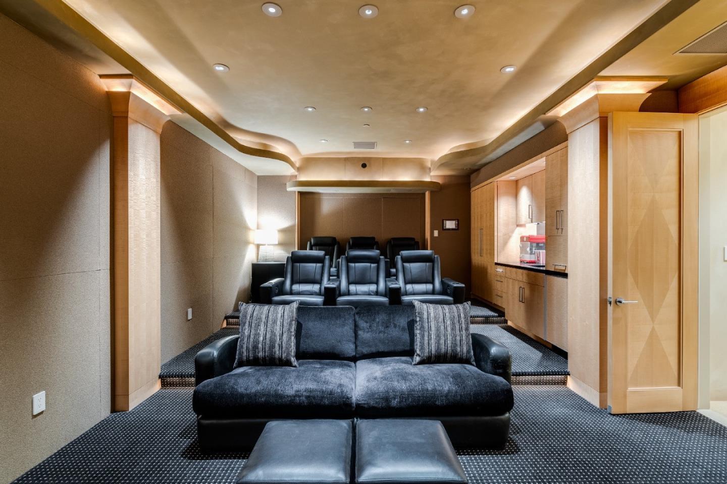 Detail Gallery Image 23 of 44 For 26140 Rancho Manuella Ln, Los Altos Hills,  CA 94022 - 5 Beds | 6/1 Baths