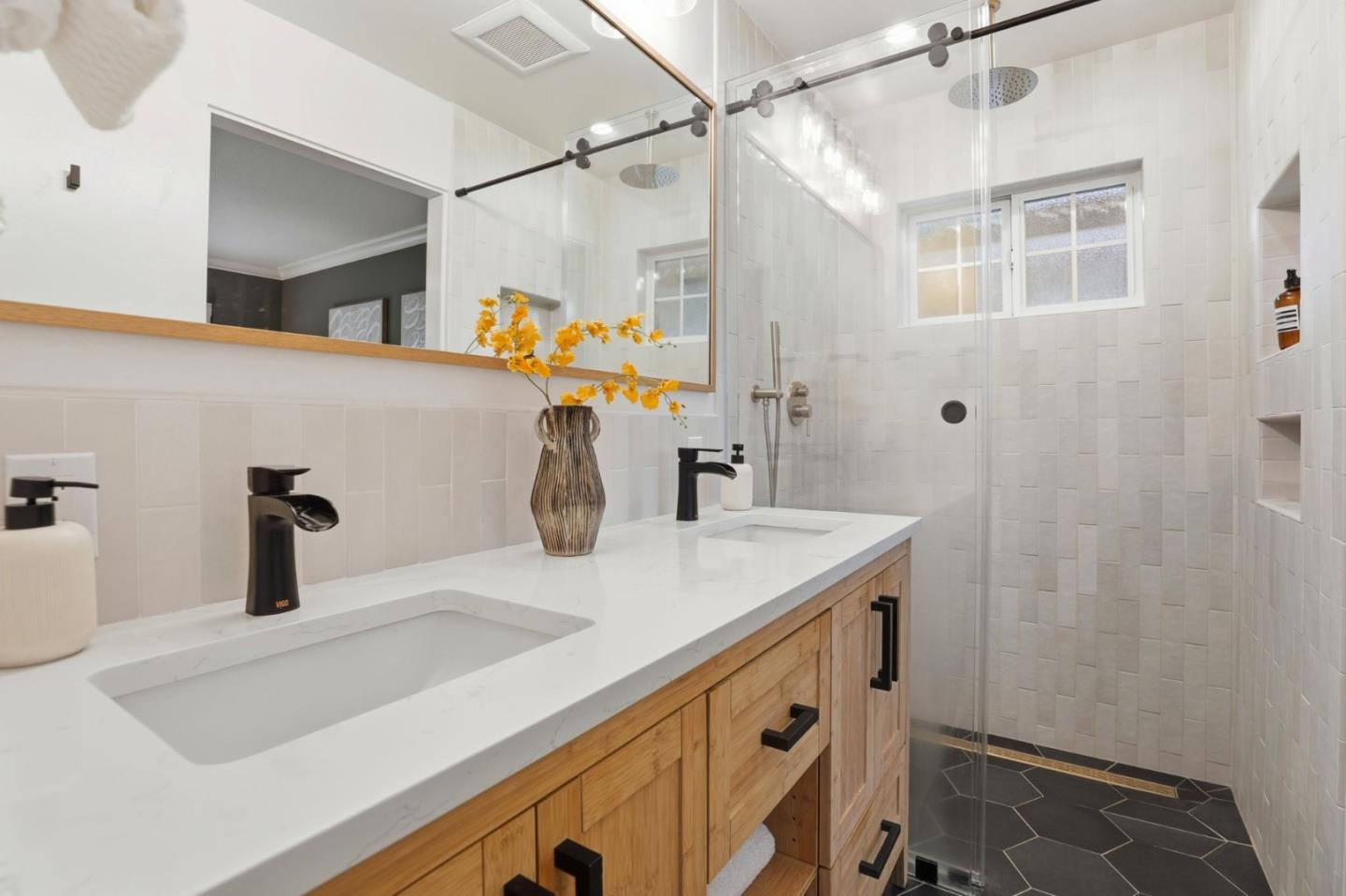 Detail Gallery Image 32 of 144 For 785 San Sebastian Pl, Morgan Hill,  CA 95037 - 4 Beds | 2 Baths