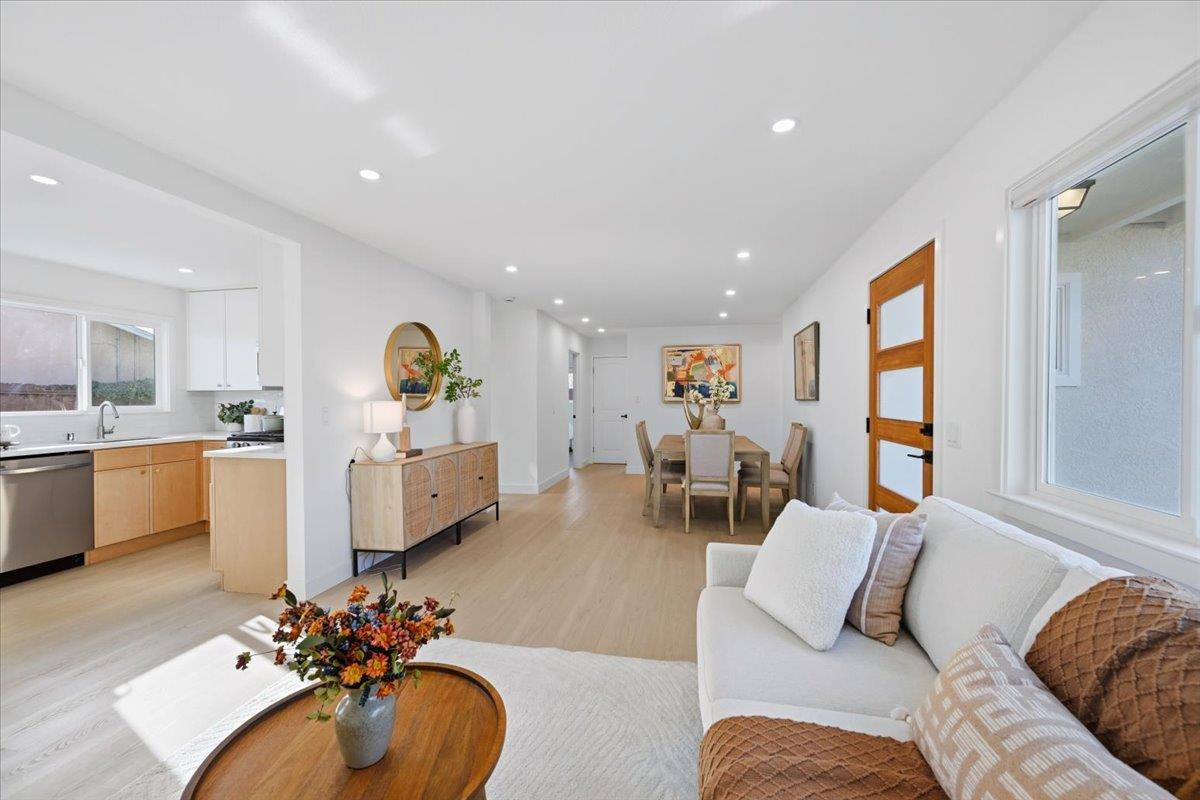 Detail Gallery Image 6 of 53 For 6328 Zulmida Ave, Newark,  CA 94560 - 4 Beds | 2 Baths