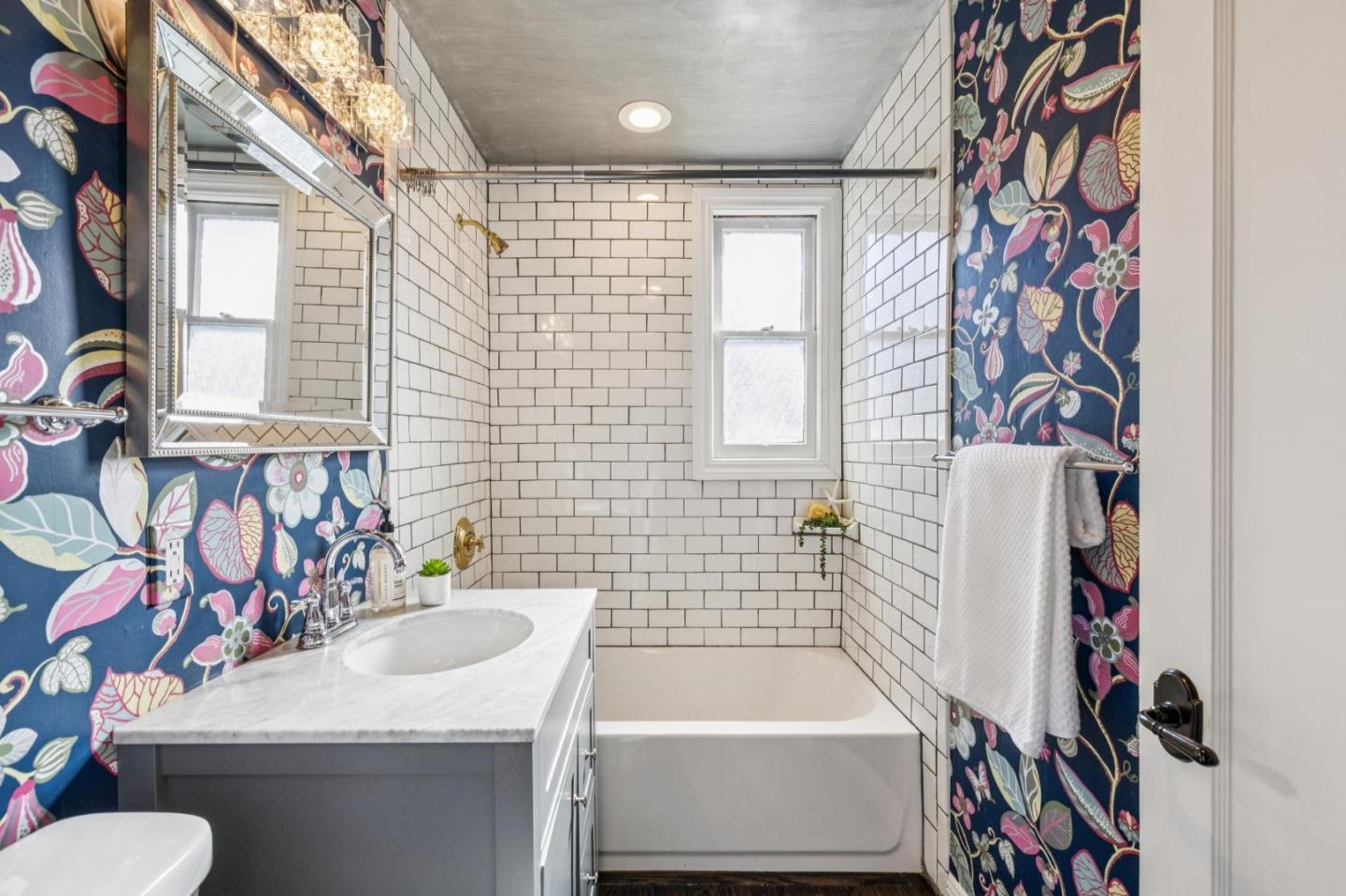 Detail Gallery Image 38 of 90 For 240 N Humboldt St, San Mateo,  CA 94401 - 2 Beds | 1 Baths