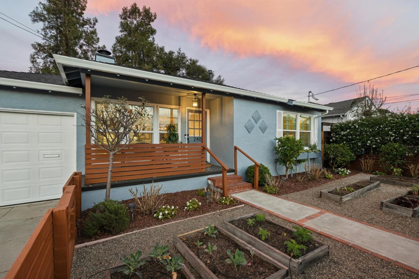 Detail Gallery Image 6 of 90 For 240 N Humboldt St, San Mateo,  CA 94401 - 2 Beds | 1 Baths