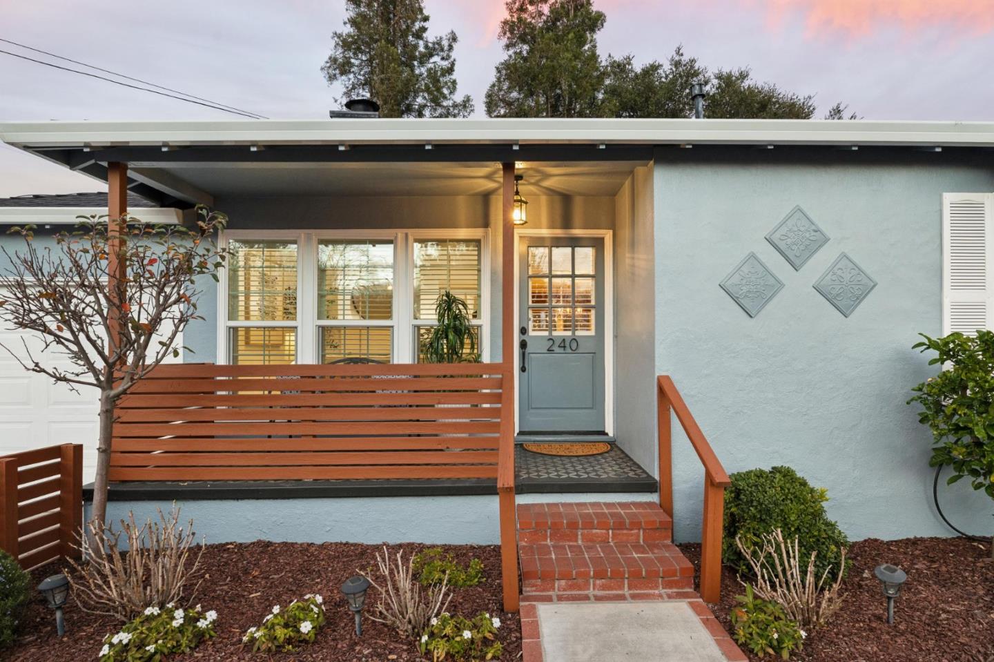 Detail Gallery Image 8 of 90 For 240 N Humboldt St, San Mateo,  CA 94401 - 2 Beds | 1 Baths