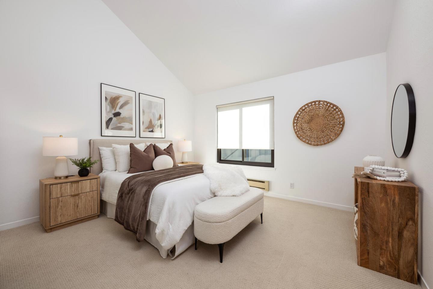 Detail Gallery Image 17 of 35 For 733 Fairfield Rd #10,  Burlingame,  CA 94010 - 2 Beds | 2/1 Baths