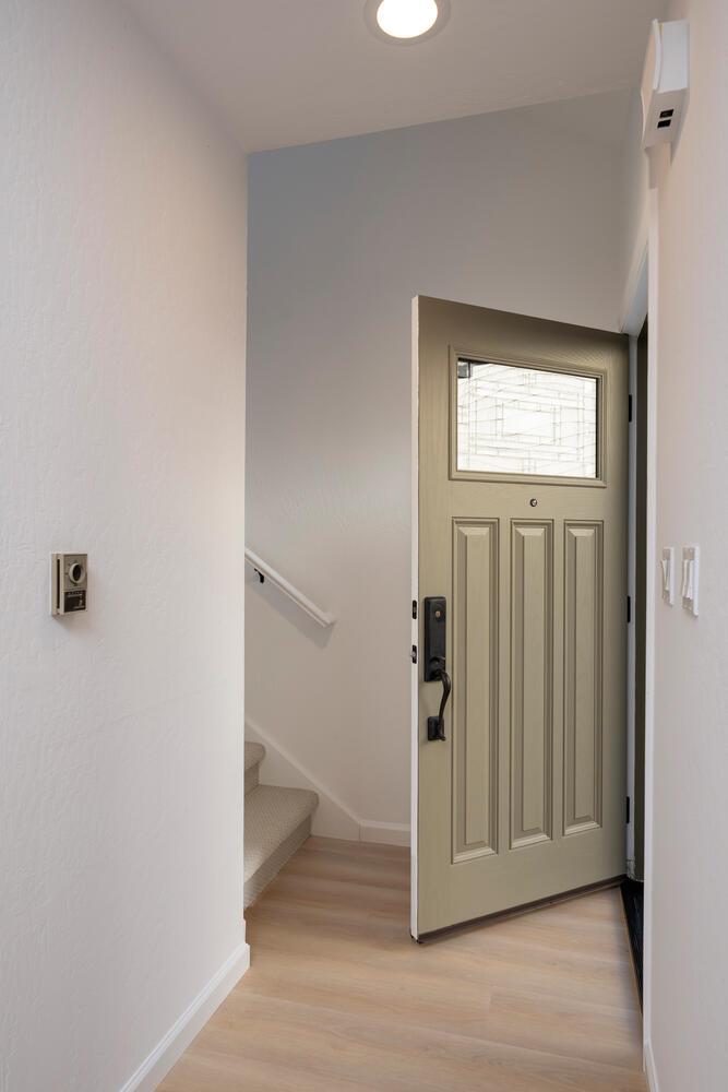 Detail Gallery Image 6 of 35 For 733 Fairfield Rd #10,  Burlingame,  CA 94010 - 2 Beds | 2/1 Baths