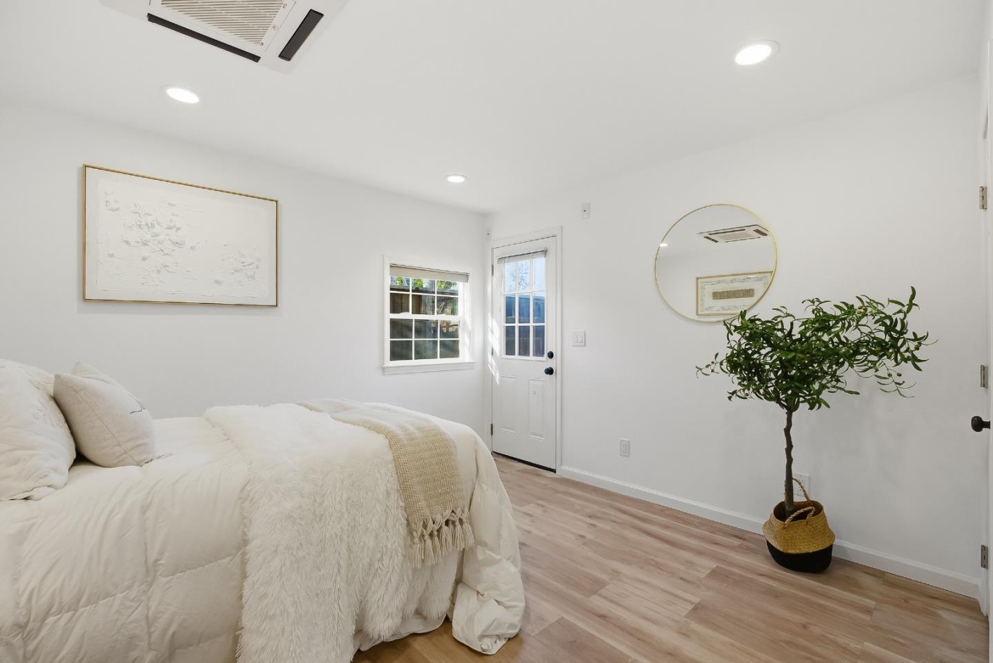 Detail Gallery Image 43 of 46 For 717 & 723 Ellsworth Pl, Palo Alto,  CA 94306 - – Beds | – Baths