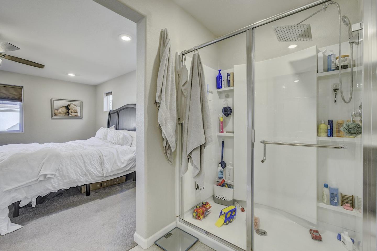 Detail Gallery Image 38 of 43 For 5341 Knights Valley Ln, Antioch,  CA 94531 - 5 Beds | 3 Baths