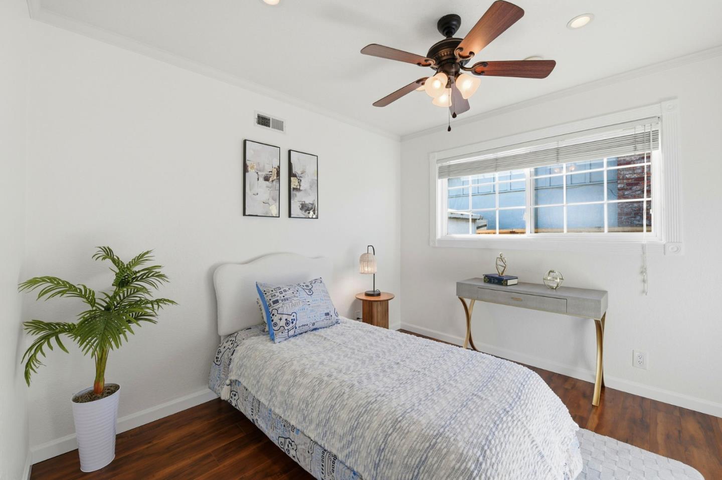 Detail Gallery Image 15 of 20 For 4815 Regents Park Ln, Fremont,  CA 94538 - 3 Beds | 2 Baths