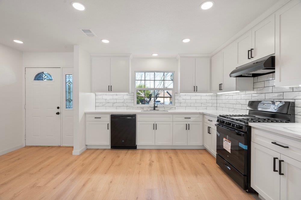 Detail Gallery Image 5 of 17 For 520 Polk Ct, Gilroy,  CA 95020 - 3 Beds | 1 Baths