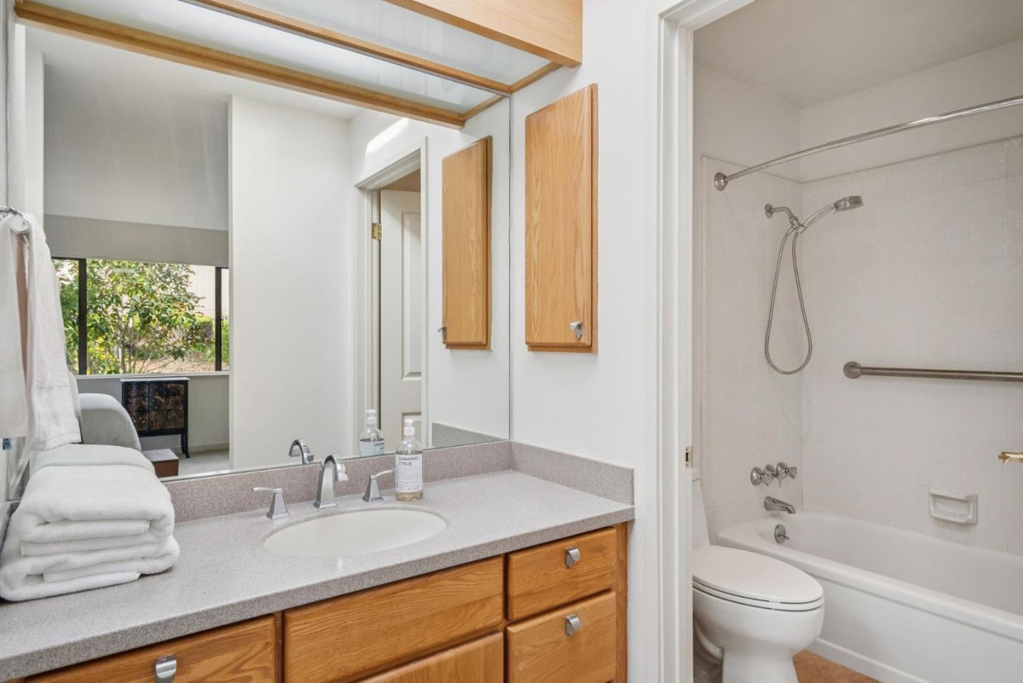 Detail Gallery Image 24 of 40 For 24501 via Mar Monte #77,  Carmel,  CA 93923 - 2 Beds | 2 Baths