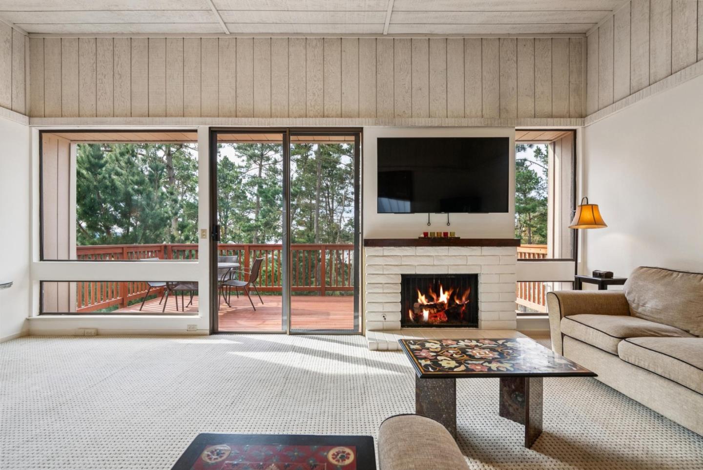 Detail Gallery Image 5 of 40 For 24501 via Mar Monte #77,  Carmel,  CA 93923 - 2 Beds | 2 Baths