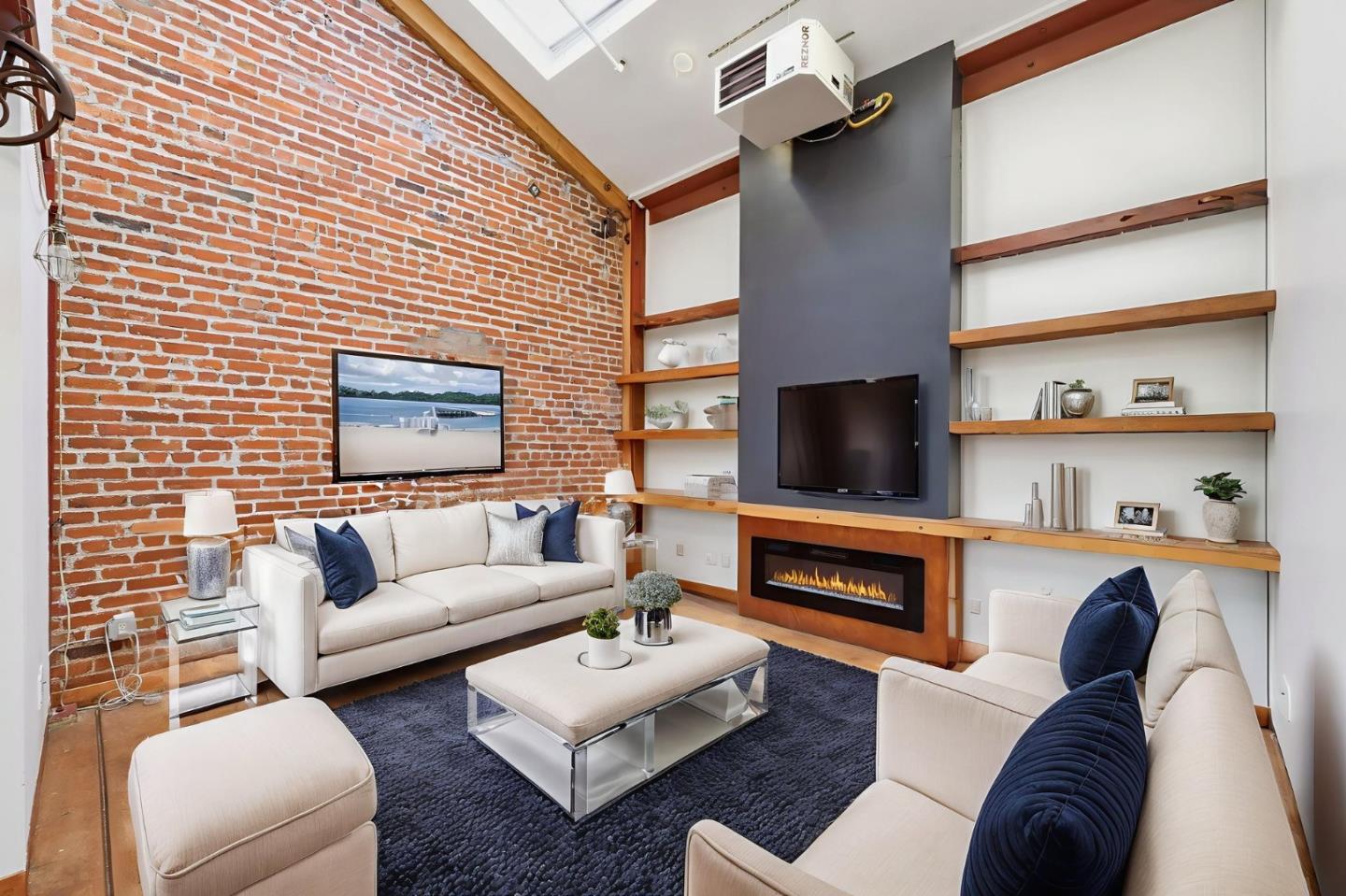 Detail Gallery Image 10 of 32 For 1501 37th Ave #B6,  Oakland,  CA 94601 - 1 Beds | 2 Baths