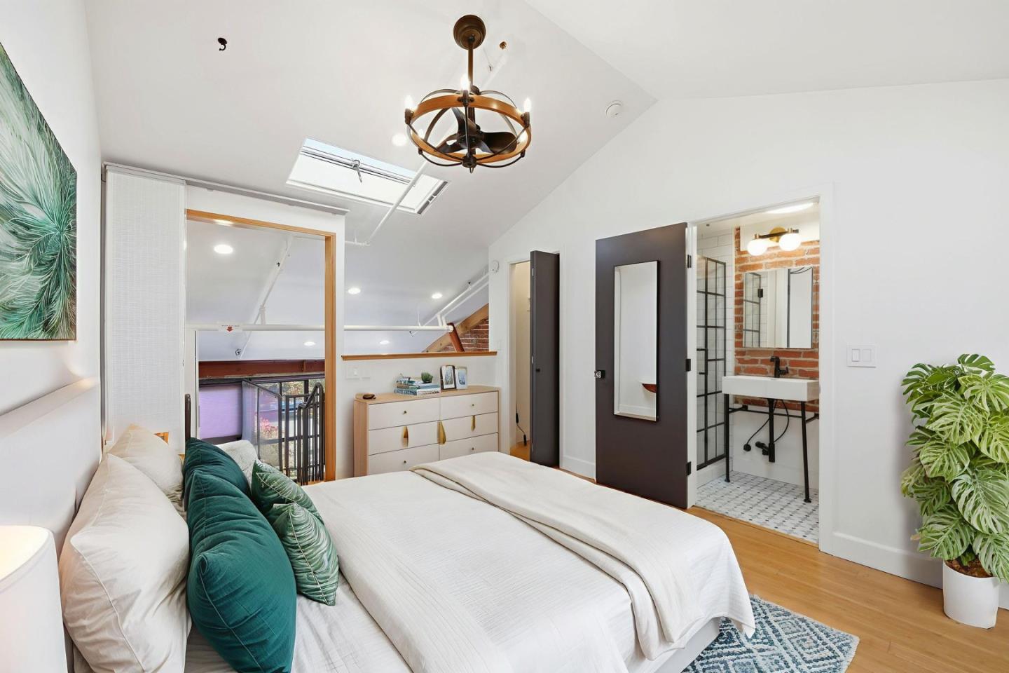 Detail Gallery Image 22 of 32 For 1501 37th Ave #B6,  Oakland,  CA 94601 - 1 Beds | 2 Baths