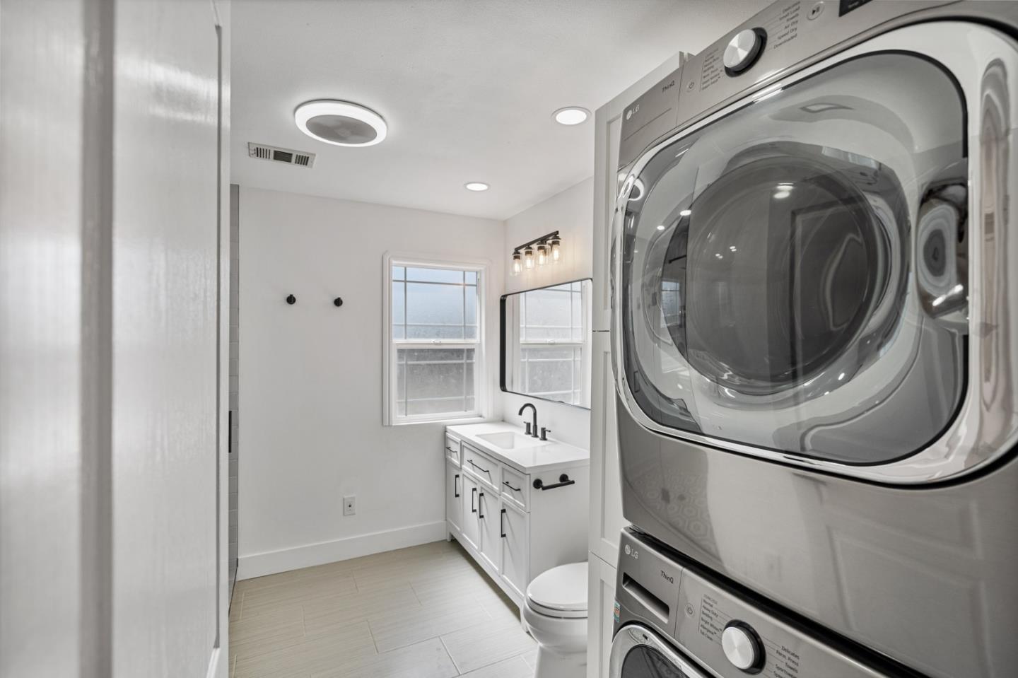 Detail Gallery Image 15 of 30 For 729 N 20th St, San Jose,  CA 95112 - 3 Beds | 2 Baths