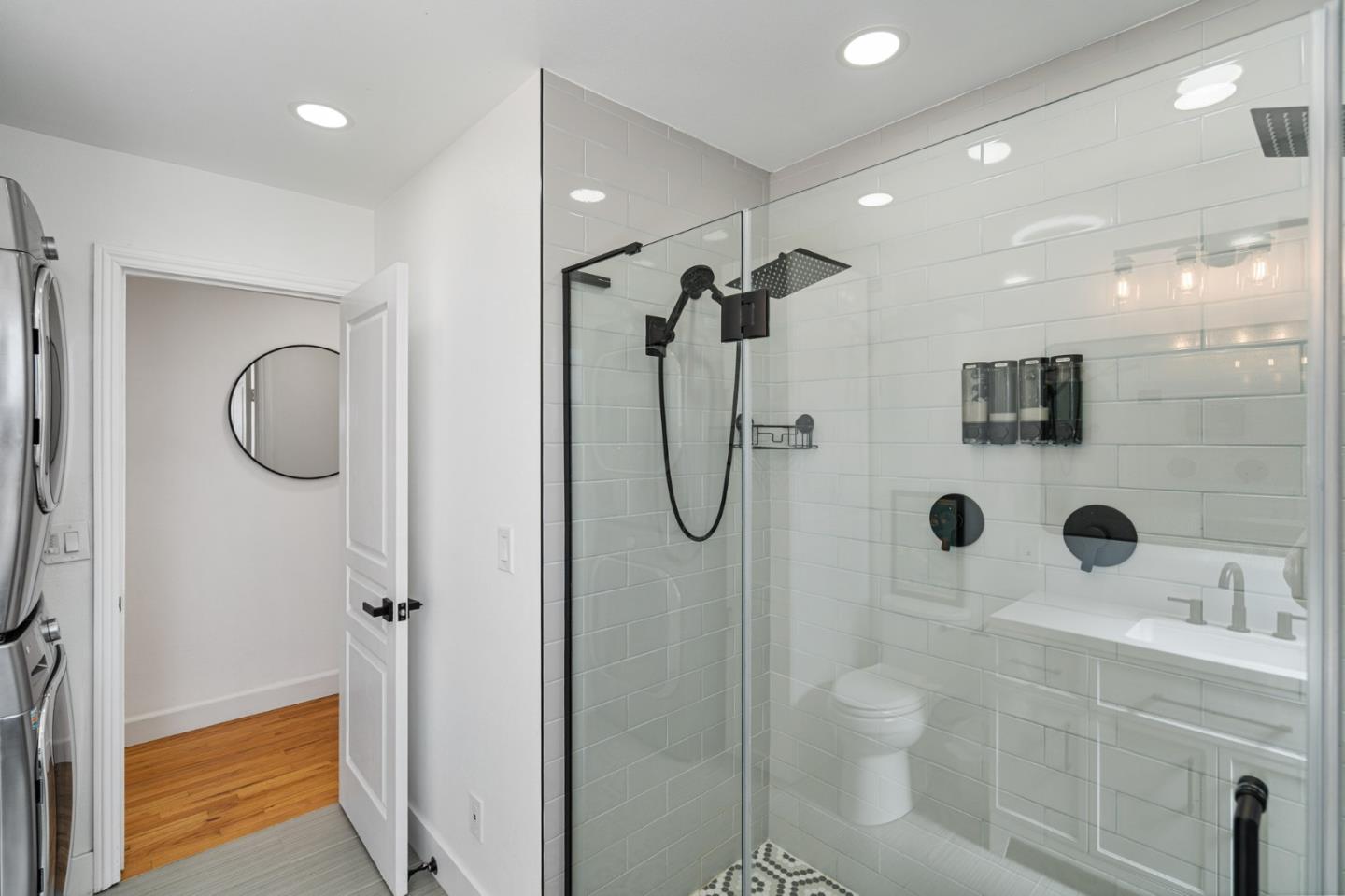 Detail Gallery Image 16 of 30 For 729 N 20th St, San Jose,  CA 95112 - 3 Beds | 2 Baths
