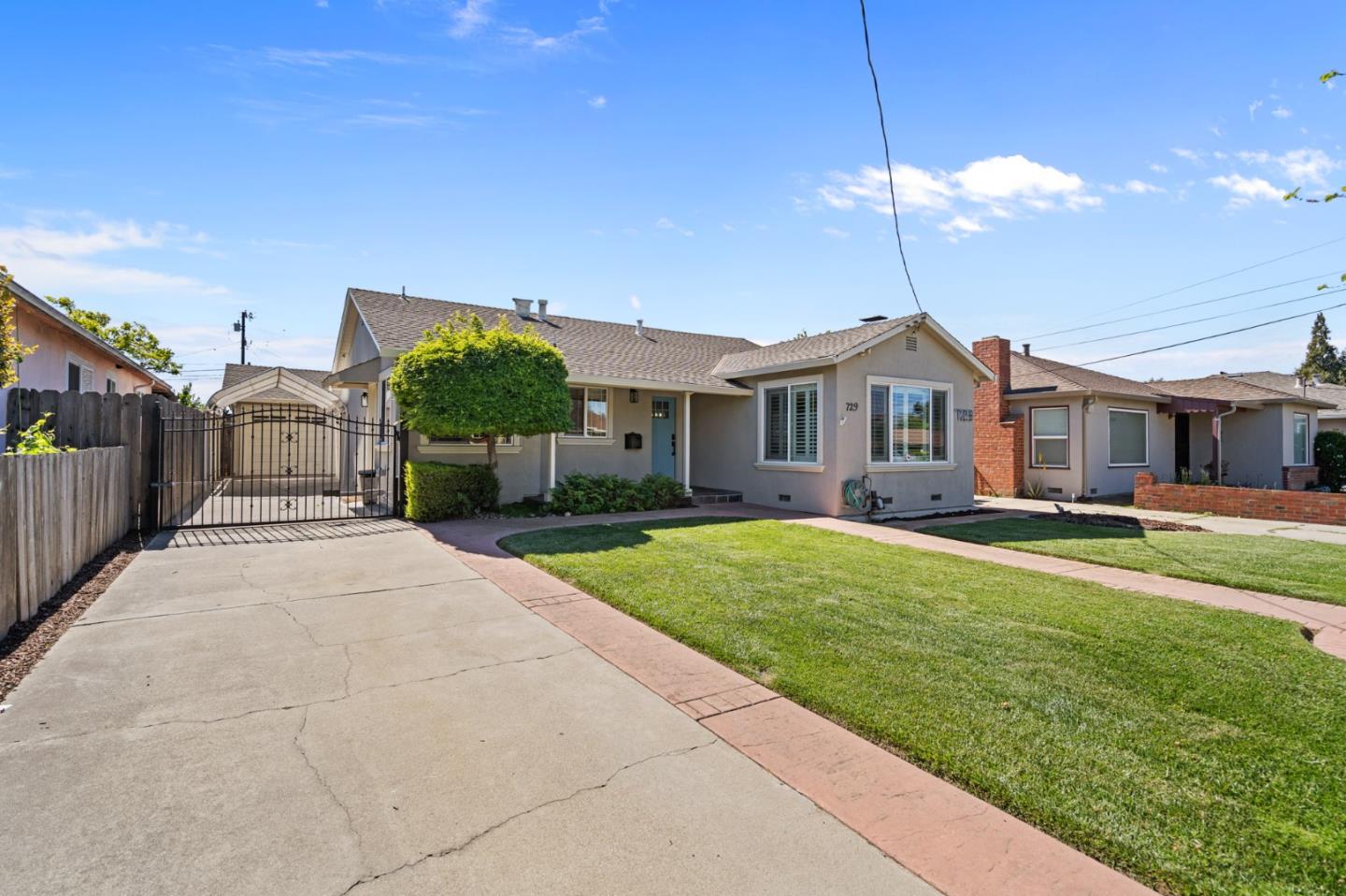 Detail Gallery Image 2 of 30 For 729 N 20th St, San Jose,  CA 95112 - 3 Beds | 2 Baths