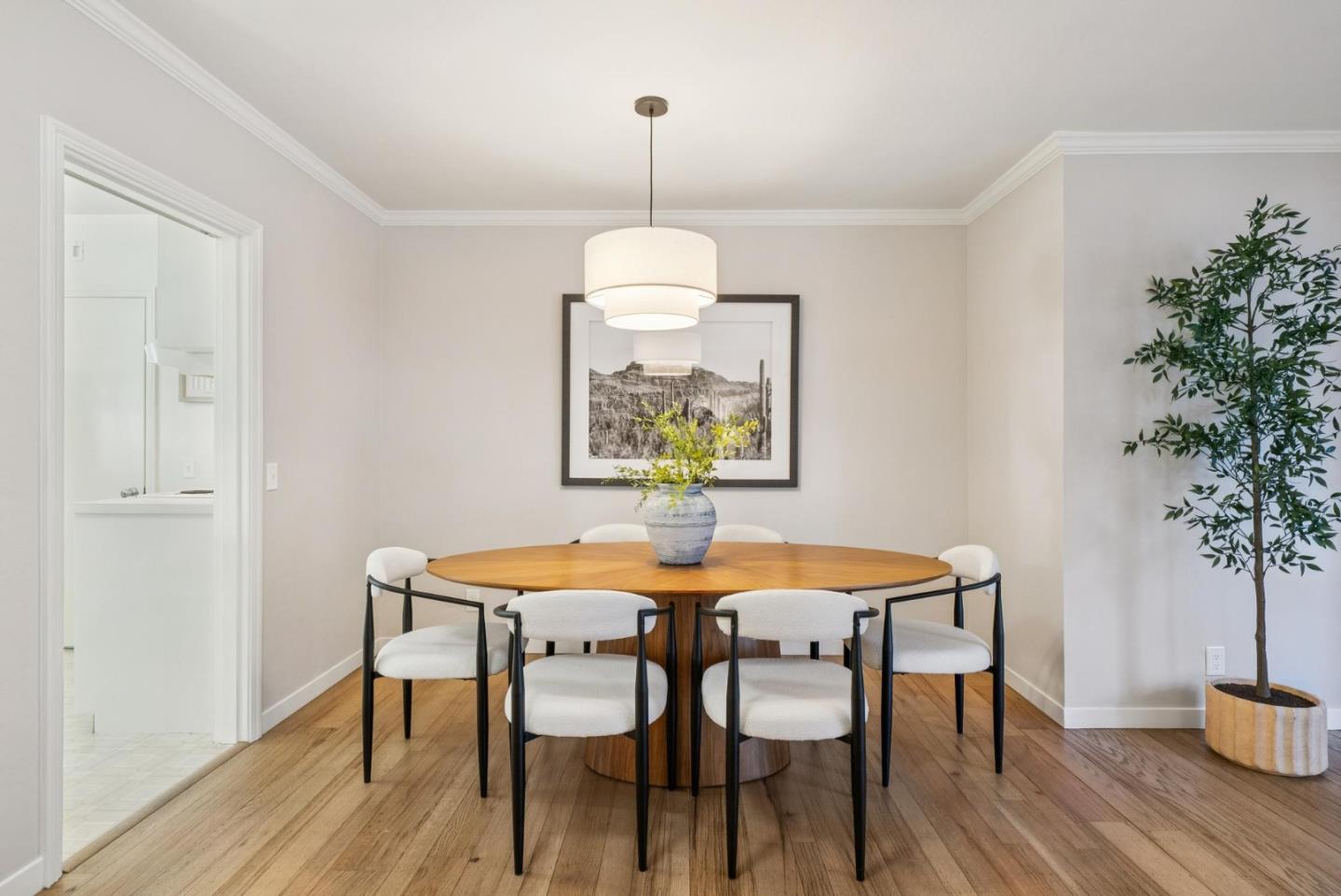 Detail Gallery Image 15 of 53 For 828 Cordilleras Ave, San Carlos,  CA 94070 - 3 Beds | 2 Baths