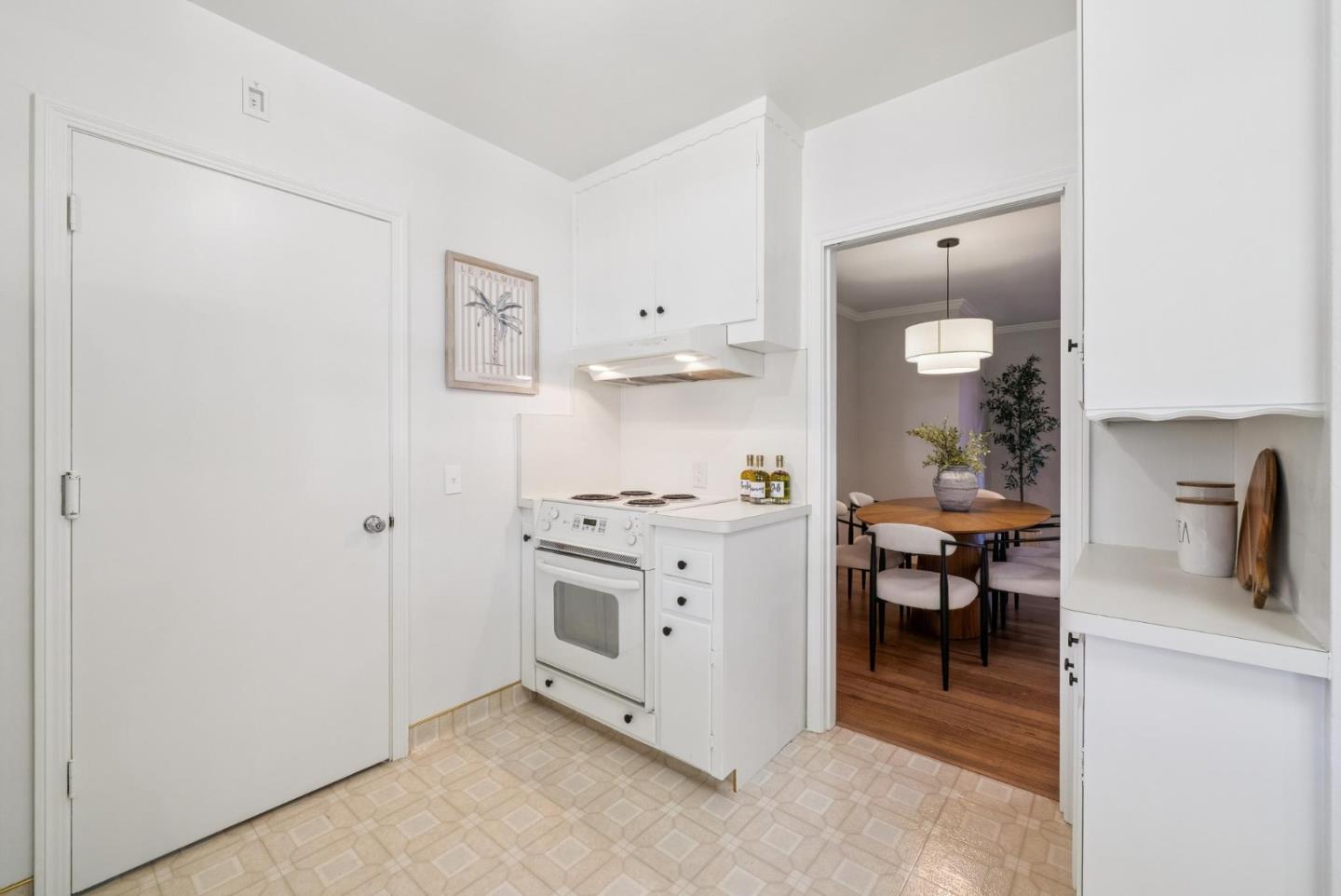 Detail Gallery Image 22 of 53 For 828 Cordilleras Ave, San Carlos,  CA 94070 - 3 Beds | 2 Baths