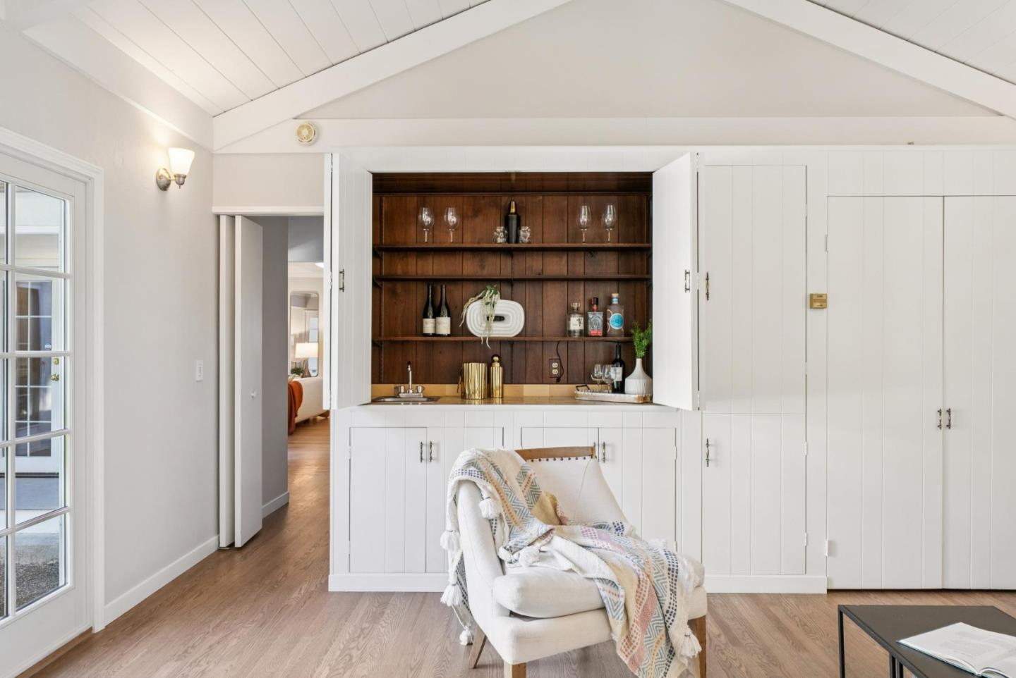 Detail Gallery Image 24 of 53 For 828 Cordilleras Ave, San Carlos,  CA 94070 - 3 Beds | 2 Baths