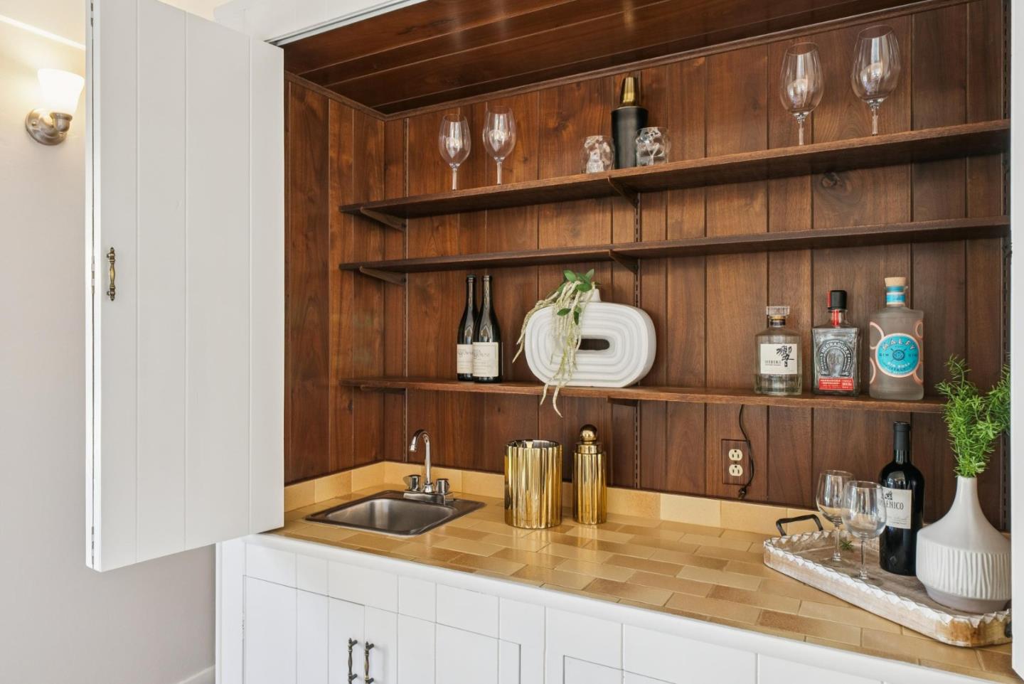 Detail Gallery Image 28 of 53 For 828 Cordilleras Ave, San Carlos,  CA 94070 - 3 Beds | 2 Baths