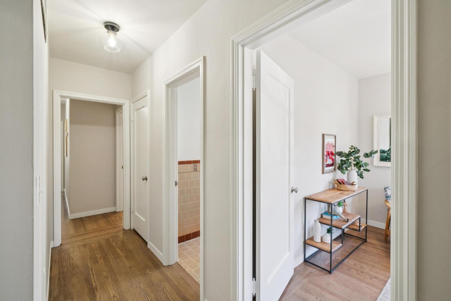 Detail Gallery Image 29 of 53 For 828 Cordilleras Ave, San Carlos,  CA 94070 - 3 Beds | 2 Baths