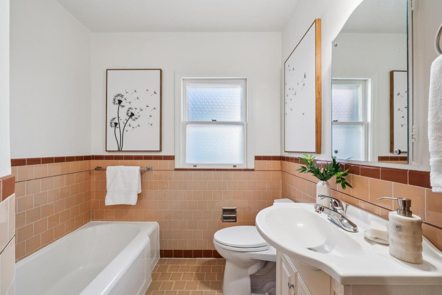 Detail Gallery Image 33 of 53 For 828 Cordilleras Ave, San Carlos,  CA 94070 - 3 Beds | 2 Baths